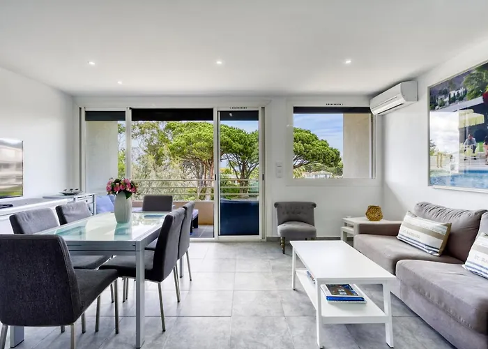 3 With Sea View Terraces In Peace *