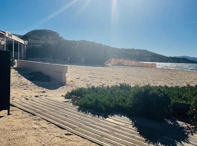 3 With Sea View Terraces In Peace Appartement *