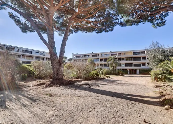 Appartement 3 With Sea View Terraces In Peace *