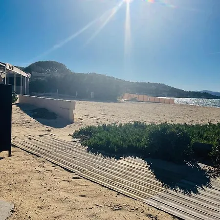 3 With Sea View Terraces In Peace شقة *