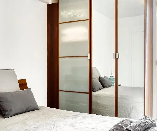 3 With Sea View Terraces In Peace