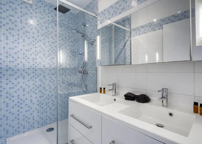 3 With Sea View Terraces In Peace Lägenhet Saint-Tropez